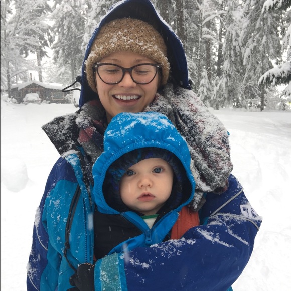 Meet Your Posher! 🌎🙏🏼❤️ - Picture 4 of 4